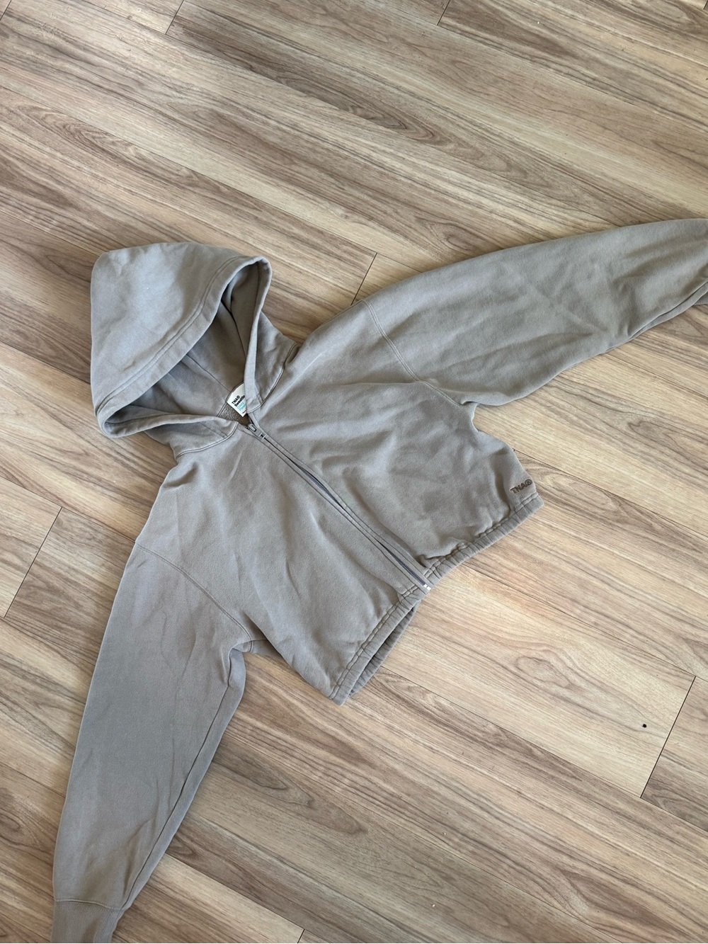 Aritzia TNA Cropped Hoodie in Taupe